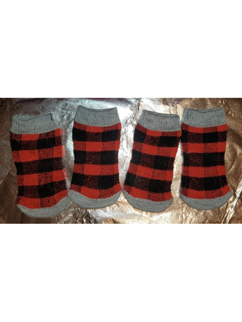 MERRY & BRIGHT CHRISTMAS BUFFALO CHECK DOG CAT PET 4 SOCKS 3